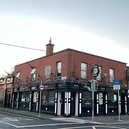 Guest house Centre 2 Allen Terrace Phibsborough 7